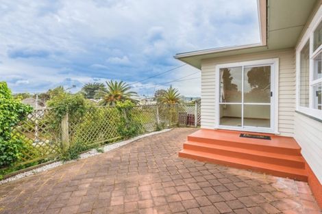 Photo of property in 11 Toi Street, Tawhero, Whanganui, 4501