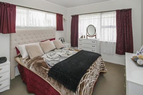 Photo of property in 131a Mangorei Road, Merrilands, New Plymouth, 4312