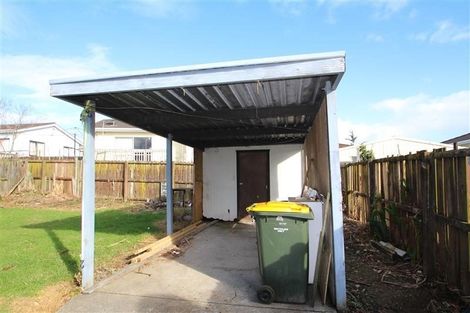 Photo of property in 77 Boundary Road, Clover Park, Auckland, 2019