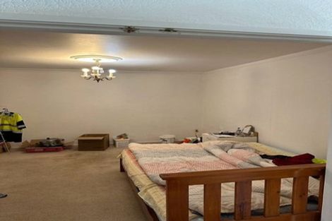 Photo of property in 1 Skilling Place, Farm Cove, Auckland, 2012