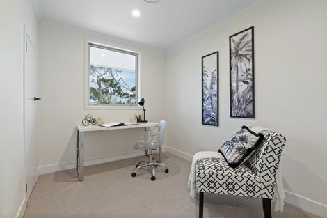 Photo of property in 4 Henley Road, Kaukapakapa, 0871