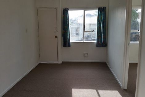 Photo of property in 2/26 Arawa Street, New Lynn, Auckland, 0600