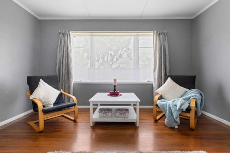 Photo of property in 14 Keats Crescent, Enderley, Hamilton, 3214