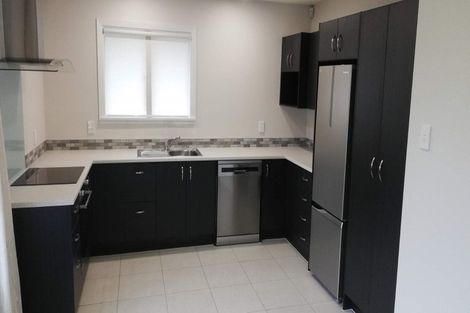 Photo of property in 23 Greenhurst Street, Sockburn, Christchurch, 8042