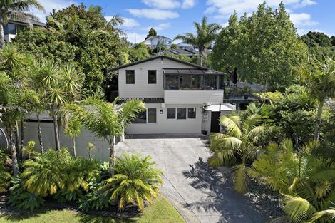 Photo of property in 5 Amante Crescent, Mairangi Bay, Auckland, 0630