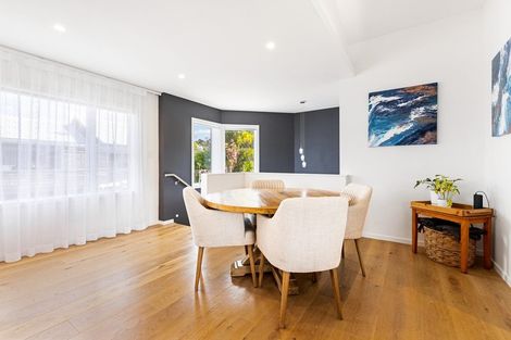 Photo of property in 3/28 Manly Esplanade, Browns Bay, Auckland, 0630