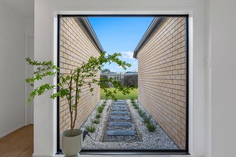 Photo of property in 19 Bethany Road, Rolleston, 7614
