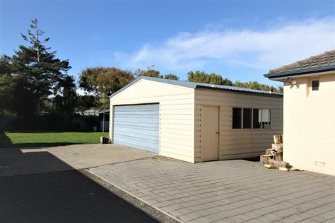 Photo of property in 13 Abbot Street, Waverley, Invercargill, 9810