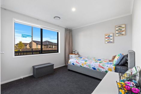 Photo of property in 1 Salers Lane, Papamoa, 3118