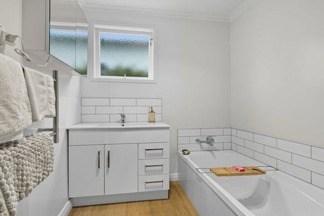 Photo of property in 22 Hargest Crescent, Saint Kilda, Dunedin, 9012