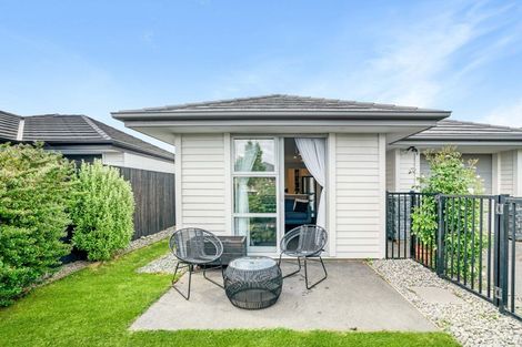 Photo of property in 35 Packard Crescent, Halswell, Christchurch, 8025