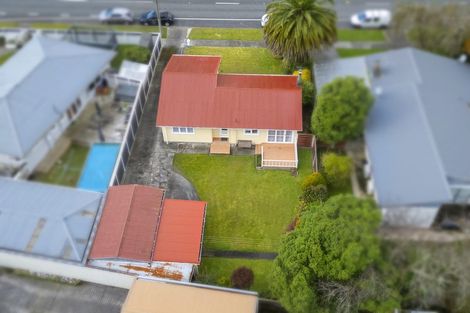 Photo of property in 170 George Street, Stokes Valley, Lower Hutt, 5019