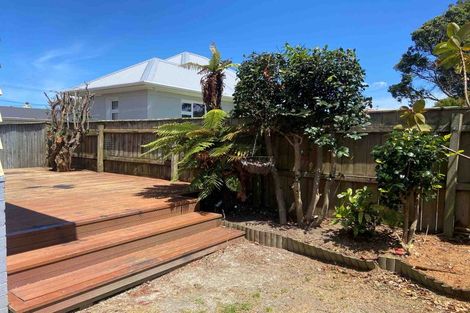 Photo of property in 1/24 Jutland Street, Waterloo, Lower Hutt, 5011