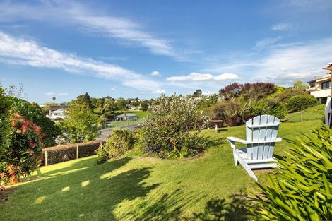 Photo of property in 5 Holmburn Street, Welcome Bay, Tauranga, 3112