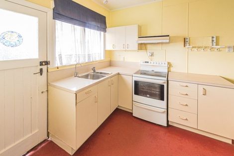 Photo of property in 26 Alma Road, Gonville, Whanganui, 4501