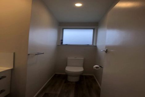 Photo of property in 14 Carole Crescent, Pakuranga, Auckland, 2010