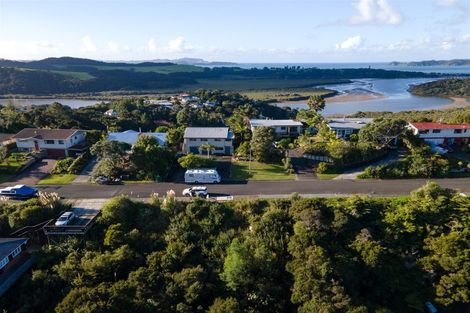 Photo of property in 35 Goffe Drive, Haruru, 0204