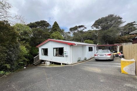 Photo of property in 1/7 Classic Grove, Bayview, Auckland, 0629