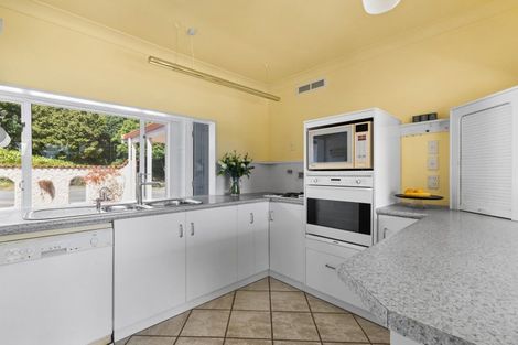 Photo of property in 132 Lane Road, Havelock North, 4130