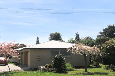 Photo of property in 53 Hillcrest Avenue, Hillcrest, Rotorua, 3015