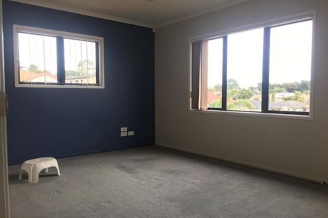 Photo of property in 3 The Enclave, Totara Heights, Auckland, 2105