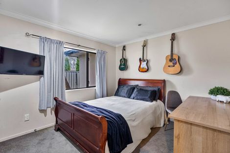 Photo of property in 6 Kirkpatrick Place, Havelock North, 4130