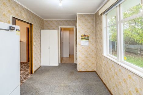 Photo of property in 16 Taylor Street, Carterton, 5713