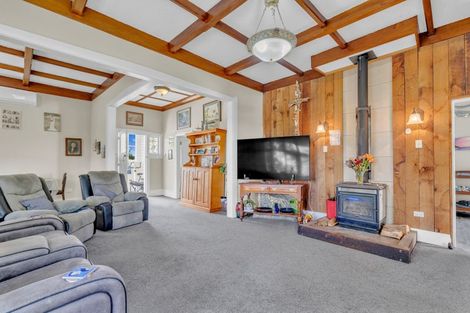 Photo of property in 62 Norton Street, Te Kopuru, 0391