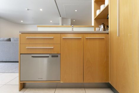 Photo of property in 7/2 Lowell Place, Waipahihi, Taupo, 3330