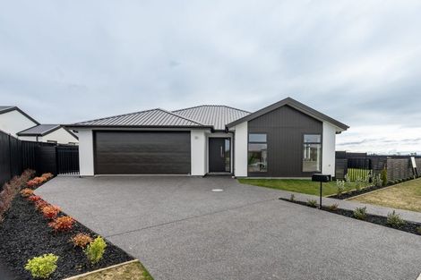 Photo of property in 35 Mcgarry Drive, Kaiapoi, 7630