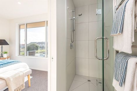 Photo of property in 136 Seaview Road, New Brighton, Christchurch, 8061