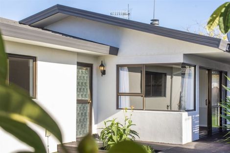 Photo of property in 56a Queen Road, Bellevue, Tauranga, 3110