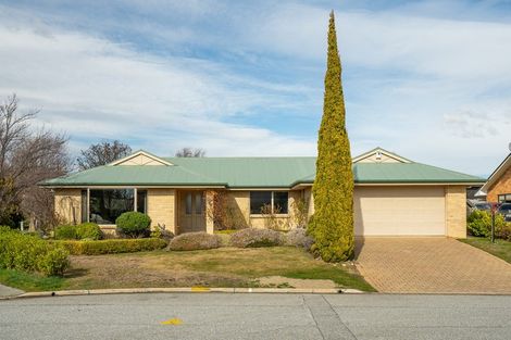 Photo of property in 17 Orchard Place, Cromwell, 9310