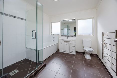 Photo of property in 24 Lime Crescent, Papakura, 2110