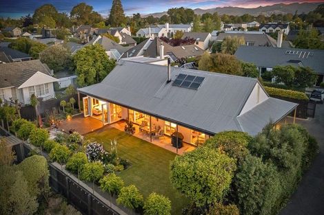 Photo of property in 32a Jeffreys Road, Fendalton, Christchurch, 8052