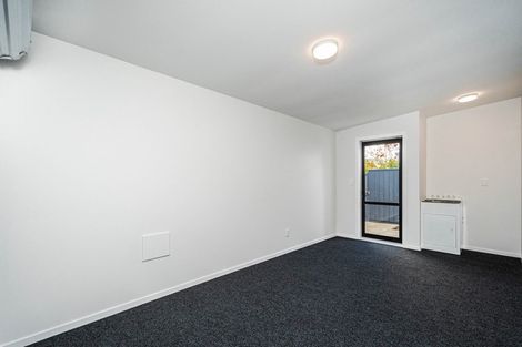 Photo of property in 24a Main Road, Titahi Bay, Porirua, 5022