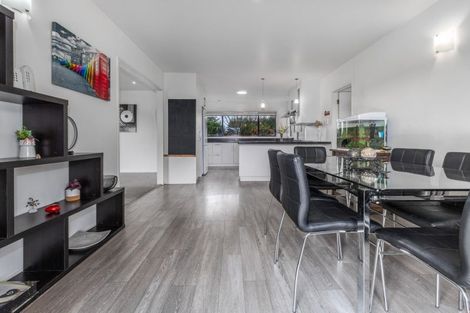 Photo of property in 14 Okarito Avenue, Levin, 5510