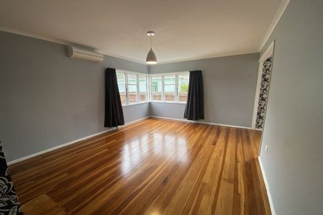 Photo of property in 12 Compton Crescent, Taita, Lower Hutt, 5011