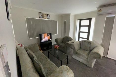 Photo of property in 7c Sturdee Road, Manurewa, Auckland, 2102