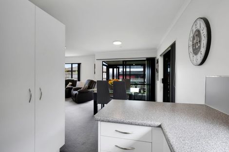 Photo of property in 42e Camellia Avenue, Bell Block, New Plymouth, 4312