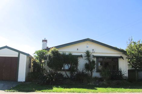 Photo of property in 1 Graham Street, Petone, Lower Hutt, 5012