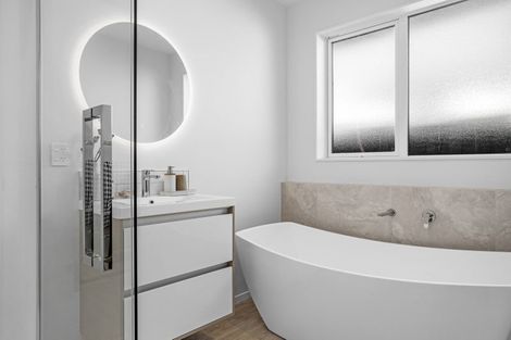 Photo of property in 28 Kekewai Place, Halswell, 8025