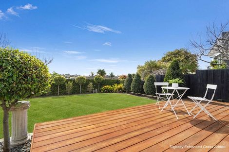 Photo of property in 24 Harbelle Close, Bethlehem, Tauranga, 3110