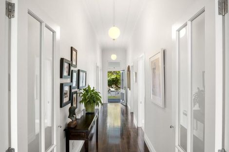 Photo of property in 26 Norwood Road, Bayswater, Auckland, 0622