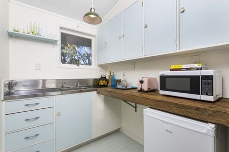 Photo of property in 96 Ngataringa Road, Devonport, Auckland, 0624