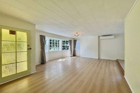 Photo of property in 10 Carter Place, Manurewa, Auckland, 2102