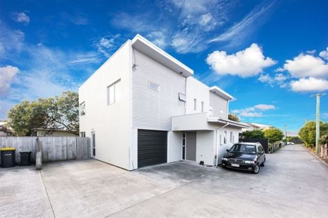 Photo of property in 2/69 Bordesley Street, Phillipstown, Christchurch, 8011