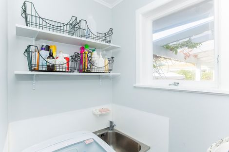 Photo of property in 143 Harris Street, Inner Kaiti, Gisborne, 4010