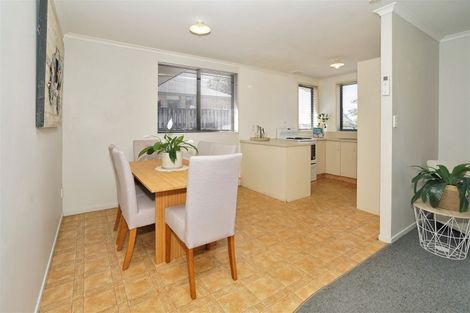 Photo of property in 17 Pointon Glade, Grandview Heights, Hamilton, 3200