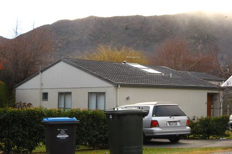 Photo of property in 8 Kent Street, Arrowtown, 9302